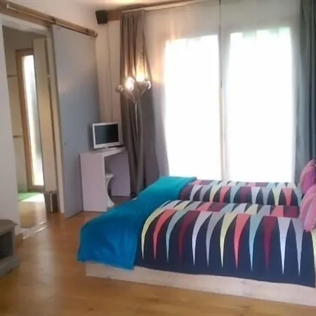Le Champenois Bed & Breakfast 4*